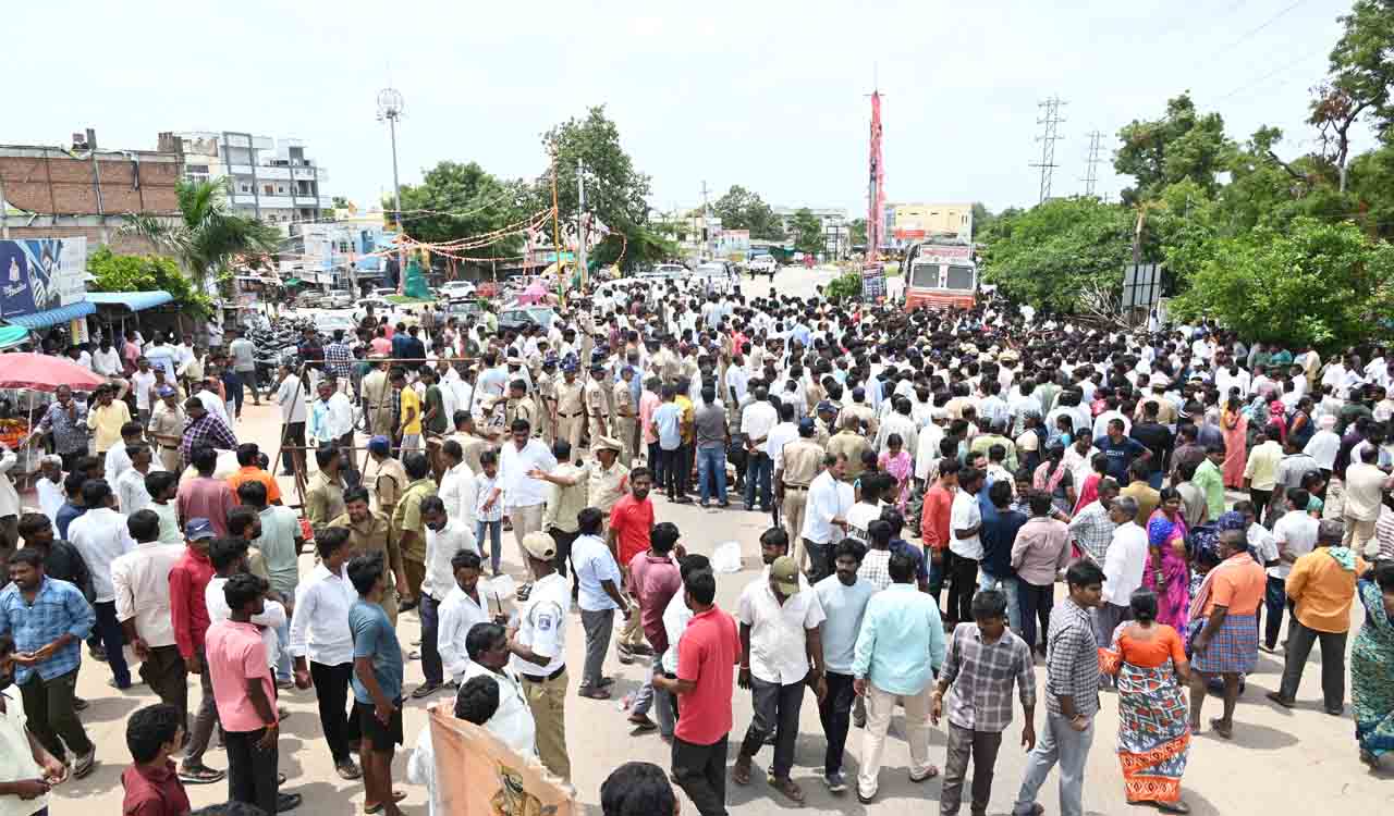 POCSO accused allegedly kills six, including minor, in Shabad
