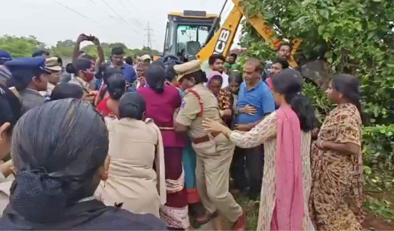 Tension prevails as police and revenue departments evict farmers at Shamshabad