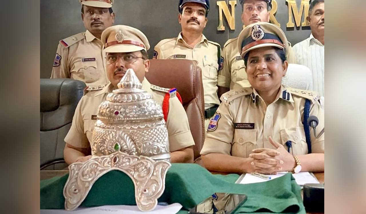 Three arrested for theft of silver crown at Basar temple