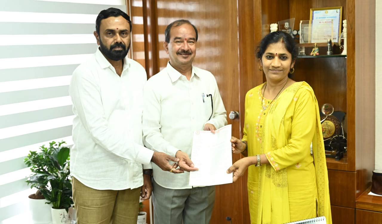 Hyderabad: TRSMA seeks action against harassment of private schools