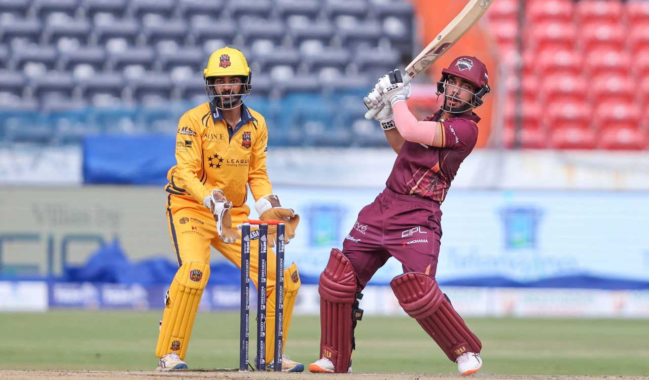 Tanmay Agarwal’s century powers Karimnagar Diamonds to big TG20 League win