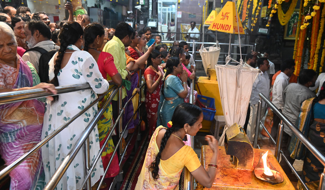 Grand arrangements in place for Lashkar Bonalu at Ujjaini Mahakali temple