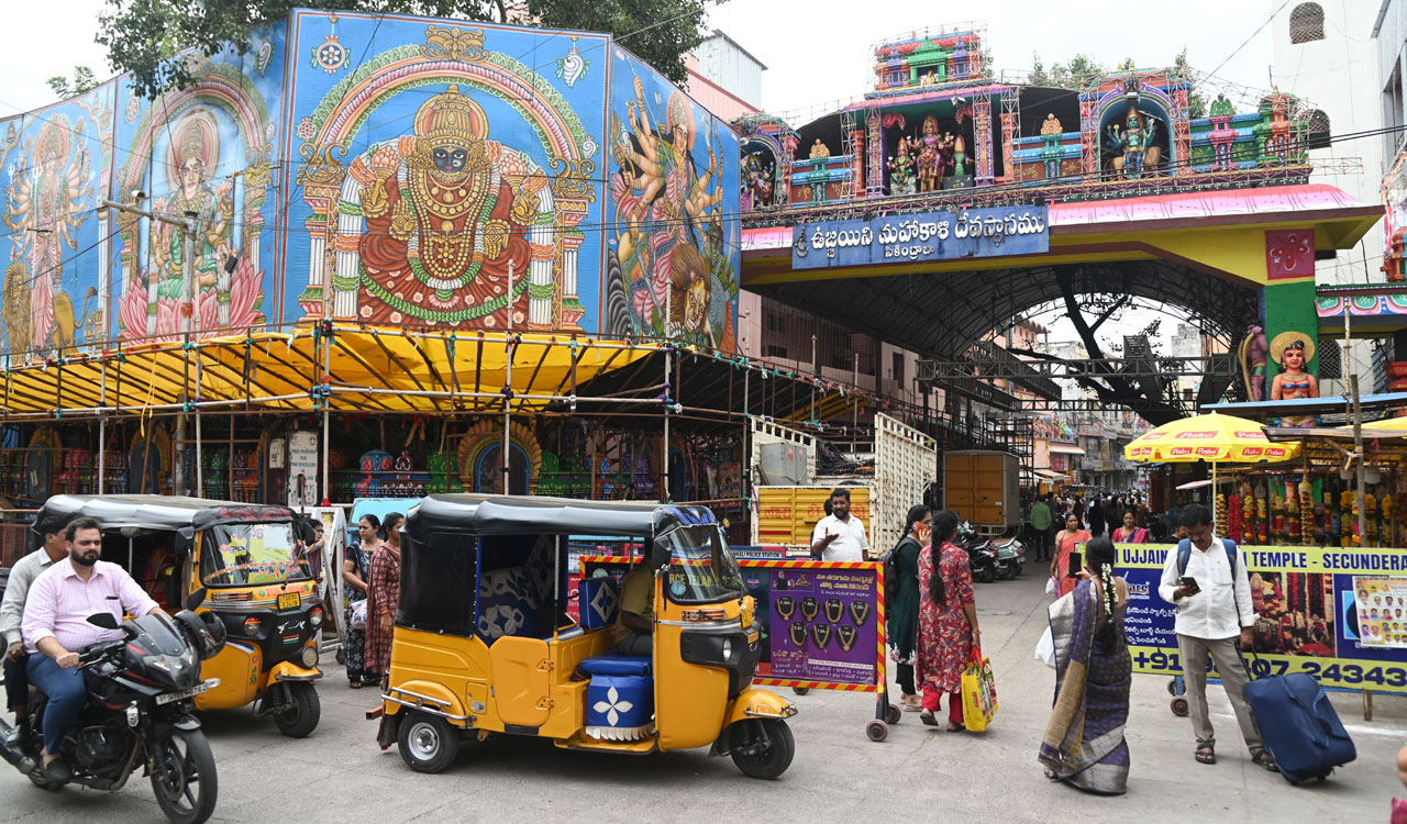 Grand arrangements in place for Lashkar Bonalu at Ujjaini Mahakali temple