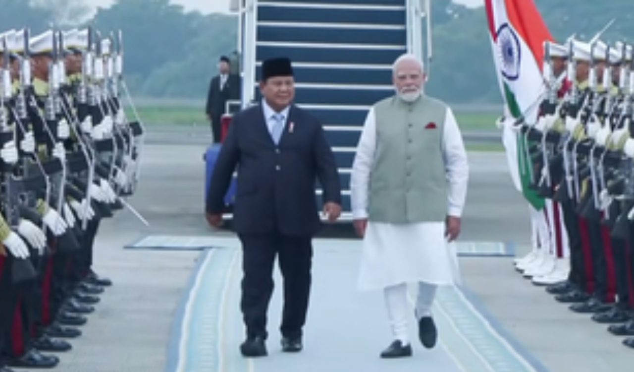 PM Modi receives grand welcome in Jakarta as Indonesia visit begins