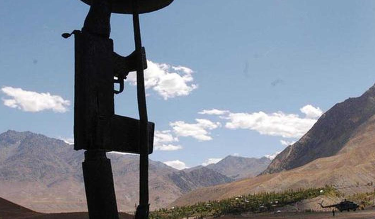 ‘Shaurya Vijay Yatra’ reaches Dras, pays homage to Kargil martyrs