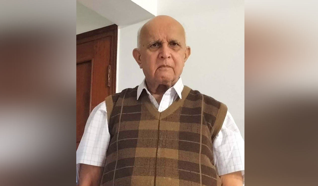 Veteran cricket scorer H.R. Gopalakrishna to launch autobiography ‘Records Galore’ on August 7