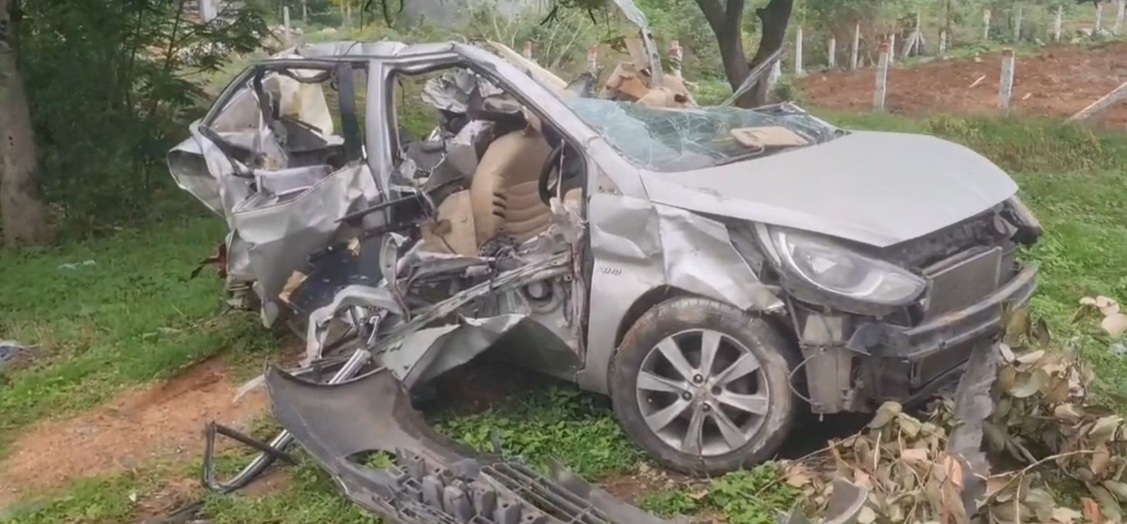4 killed, 20 injured in two separate bus accidents in Telangana