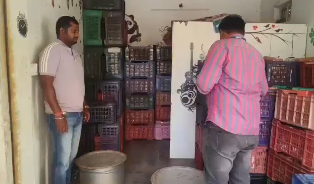 Hyderabad: 14 outlets inspected; 60 kg ghee destroyed, 850 kg seized for suspected adulteration