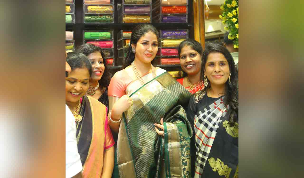 Lavanya Tripathi inaugurates Kubera Silks’ new KPHB branch