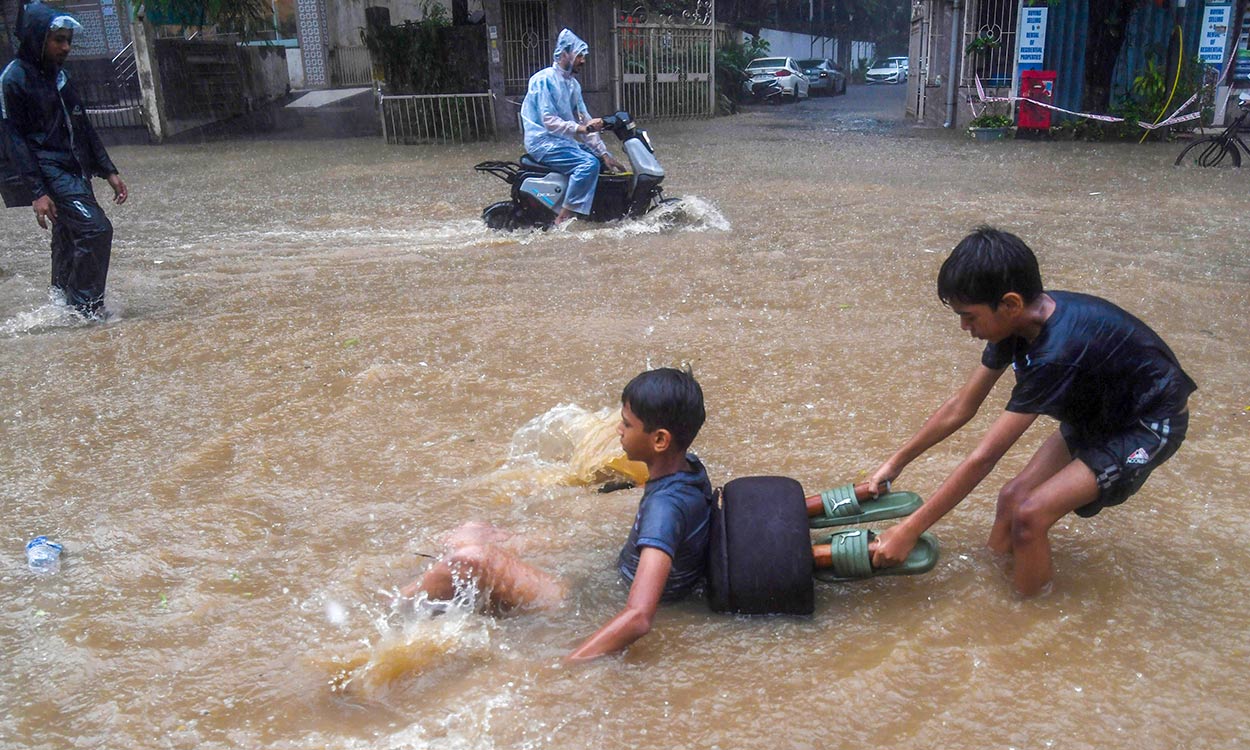 Heavy rain ‘red’ alert for Mumbai, Thane and Raigad; people urged to avoid non-essential travel
