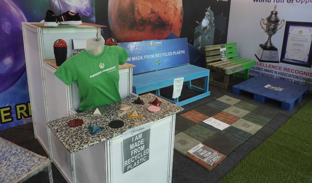 Hyderabad to host HIPLEX 2026: PET bottle T-shirts and plastic roads to feature in recycling pavilion