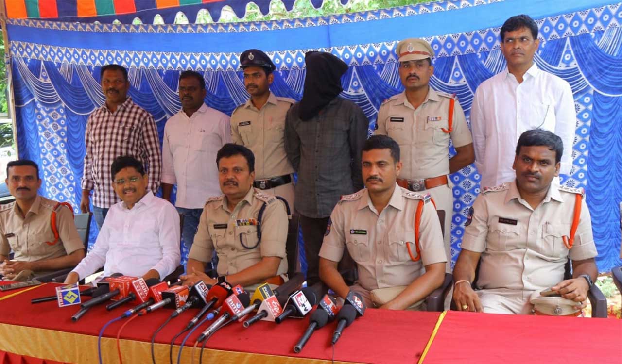 Inter-state thief arrested, gold jewellery worth Rs 32 lakh recovered in Khammam