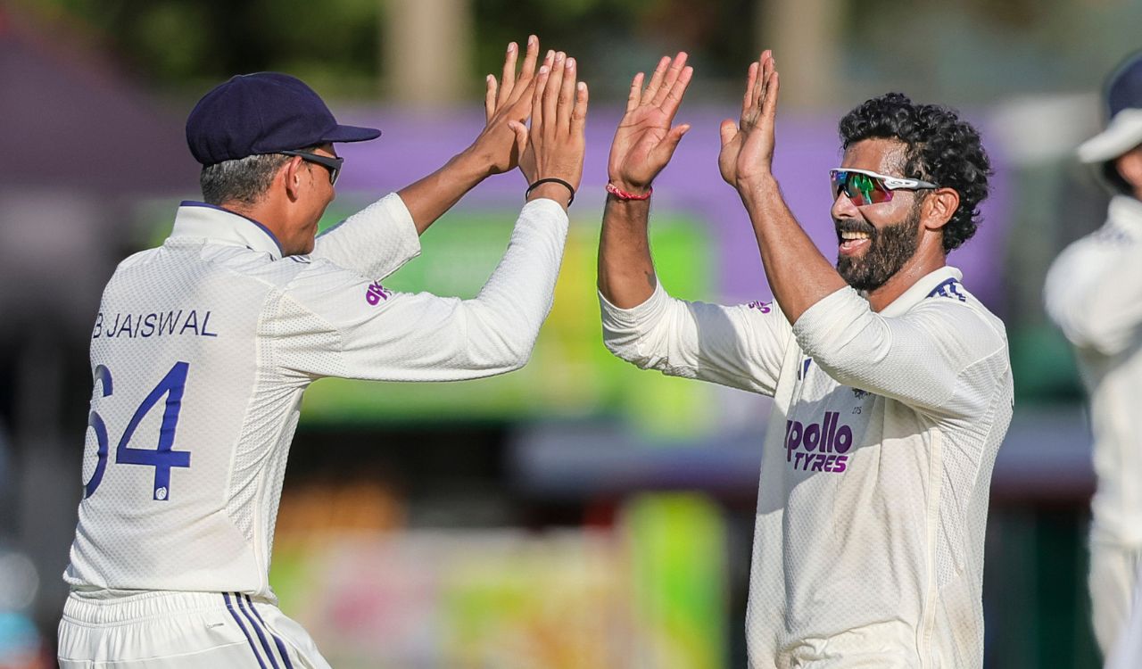 India close in on victory after reducing Sri Lanka to 175/6 in Galle Test
