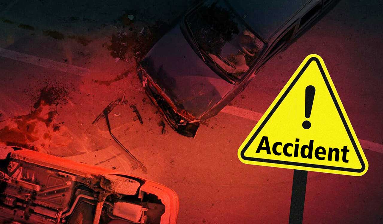 Hyderabad: Two killed after car crashes into flyover pillar in Gachibowli