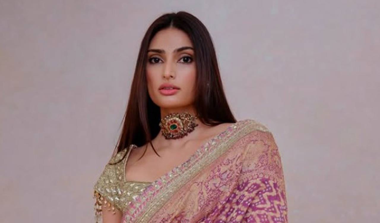 Athiya Shetty becomes muse for Manish Malhotra’s celebration of handloom and bandhani