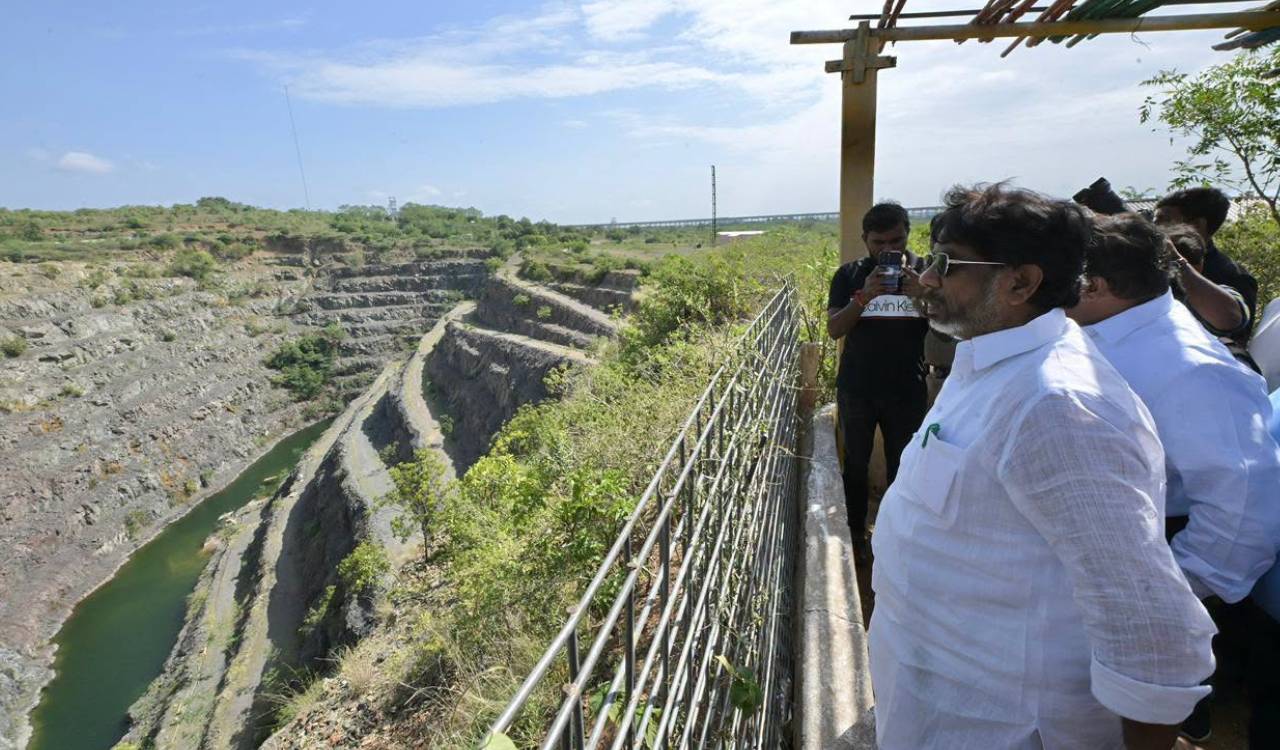 Dy CM Bhatti moots Singareni-Hutti JV to boost gold output