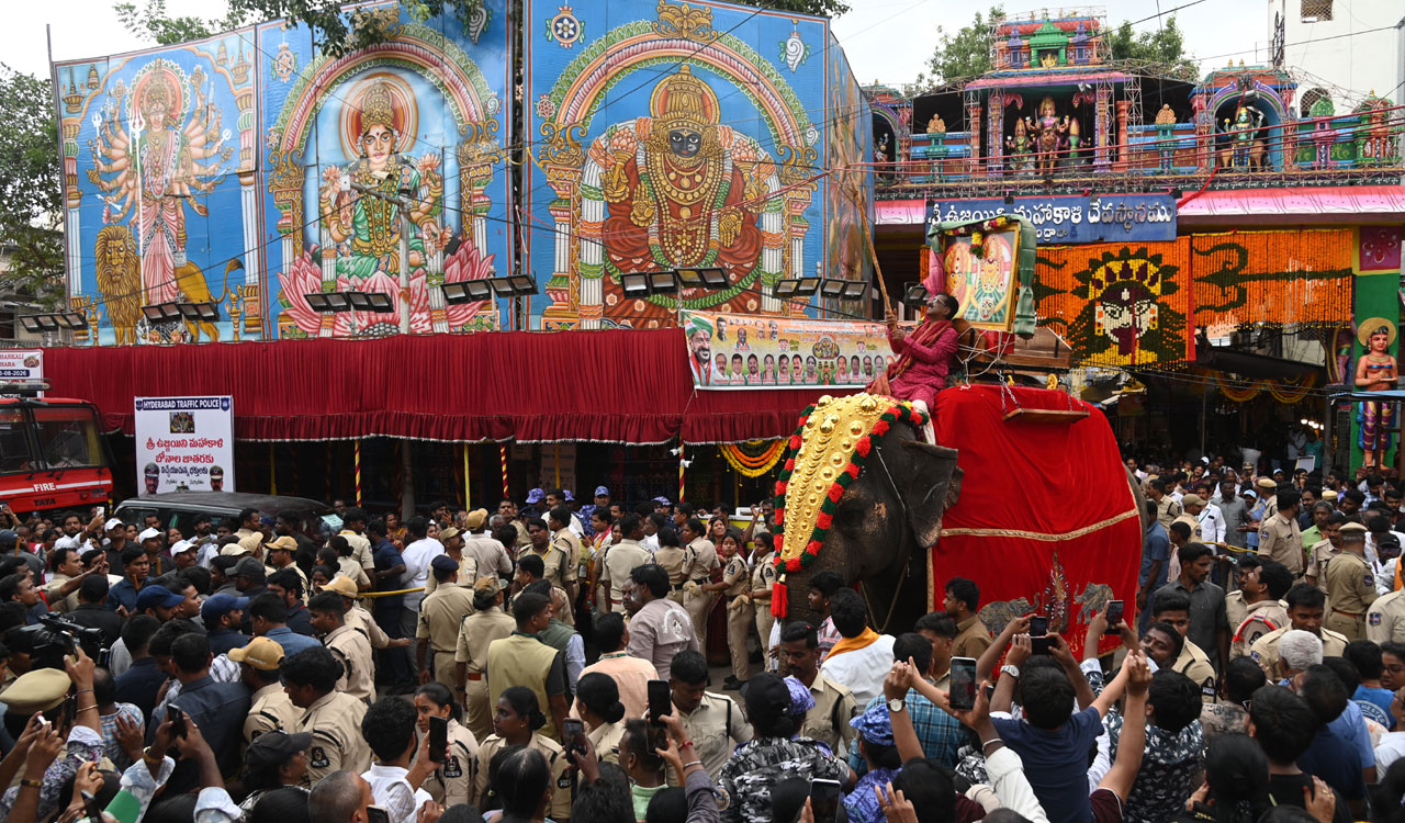 Majestic elephant procession marks Lashkar Bonalu celebrations in Secunderabad