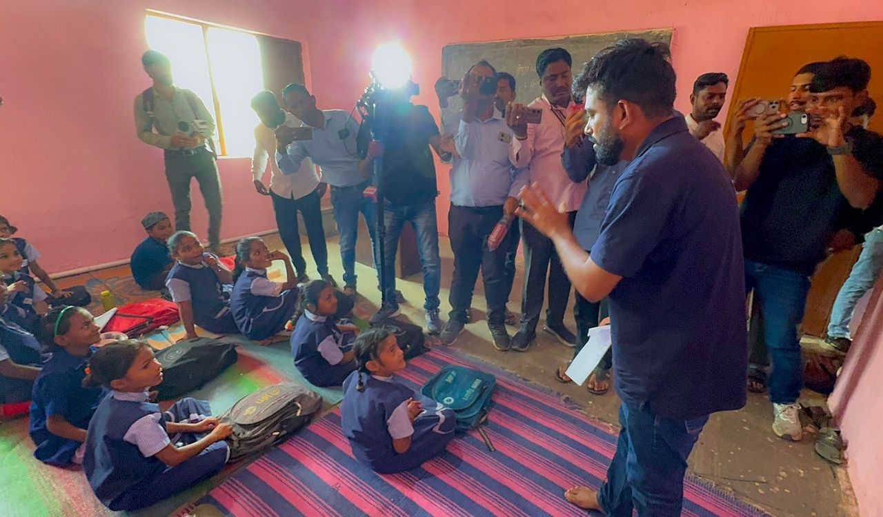 After Dipke’s ‘School Theek Karo’ campaign, SFI, DYFI to audit Maharashtra schools