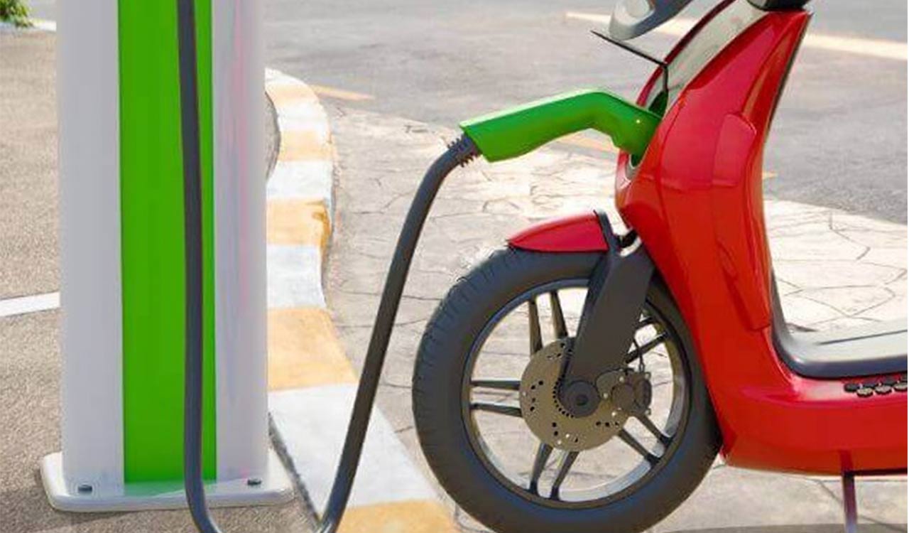 PM E-DRIVE extended till March 2028, e-2Ws get up to Rs 5,000 incentive