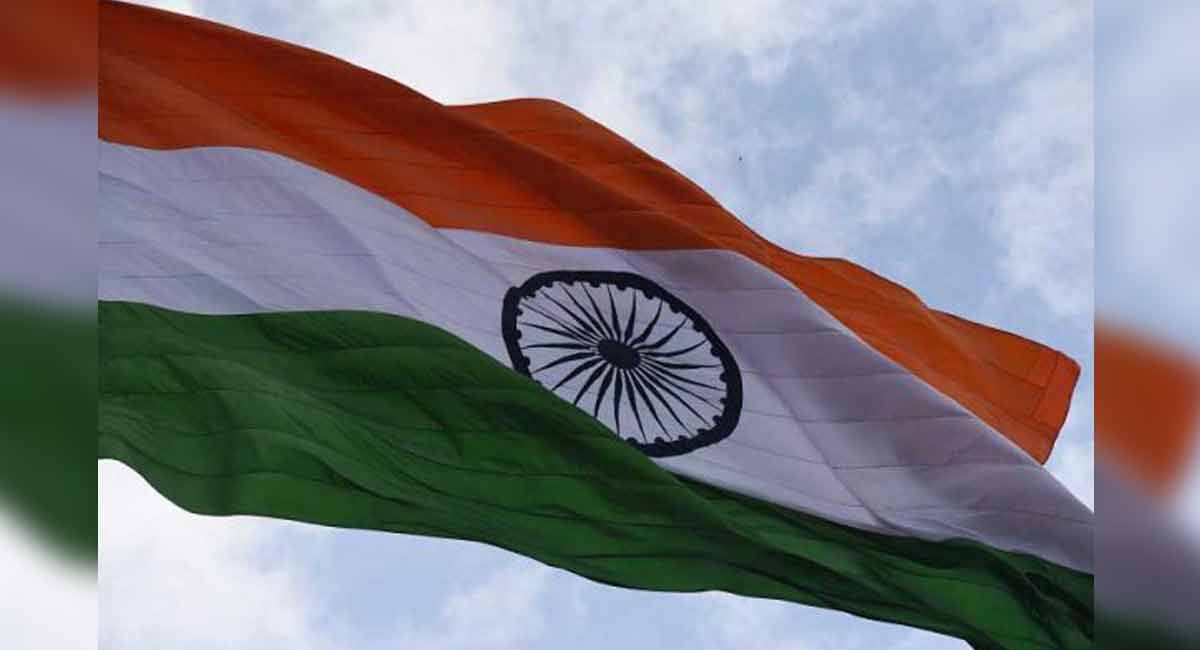Three sisters distribute 150 tricolours in J-K’s ‘silent village’