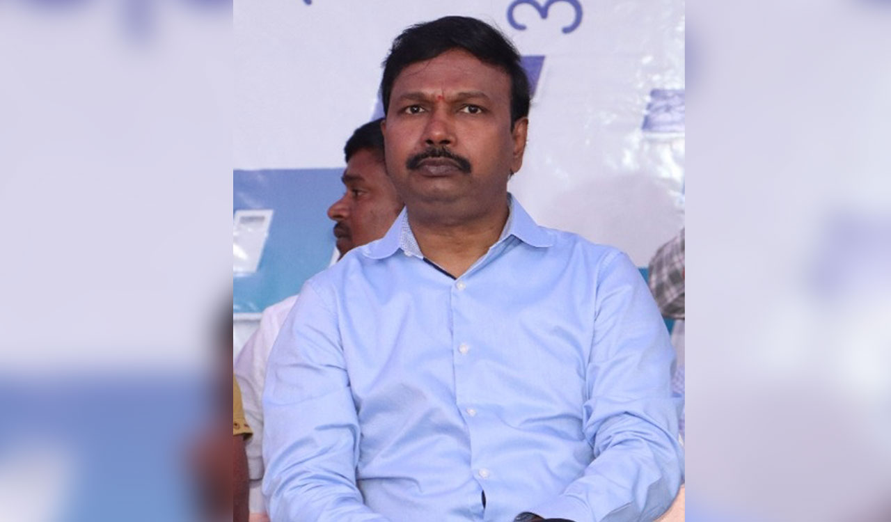 Former Telangana DPH Srinivasa Rao seeks hike in AYUSH doctors’ stipends