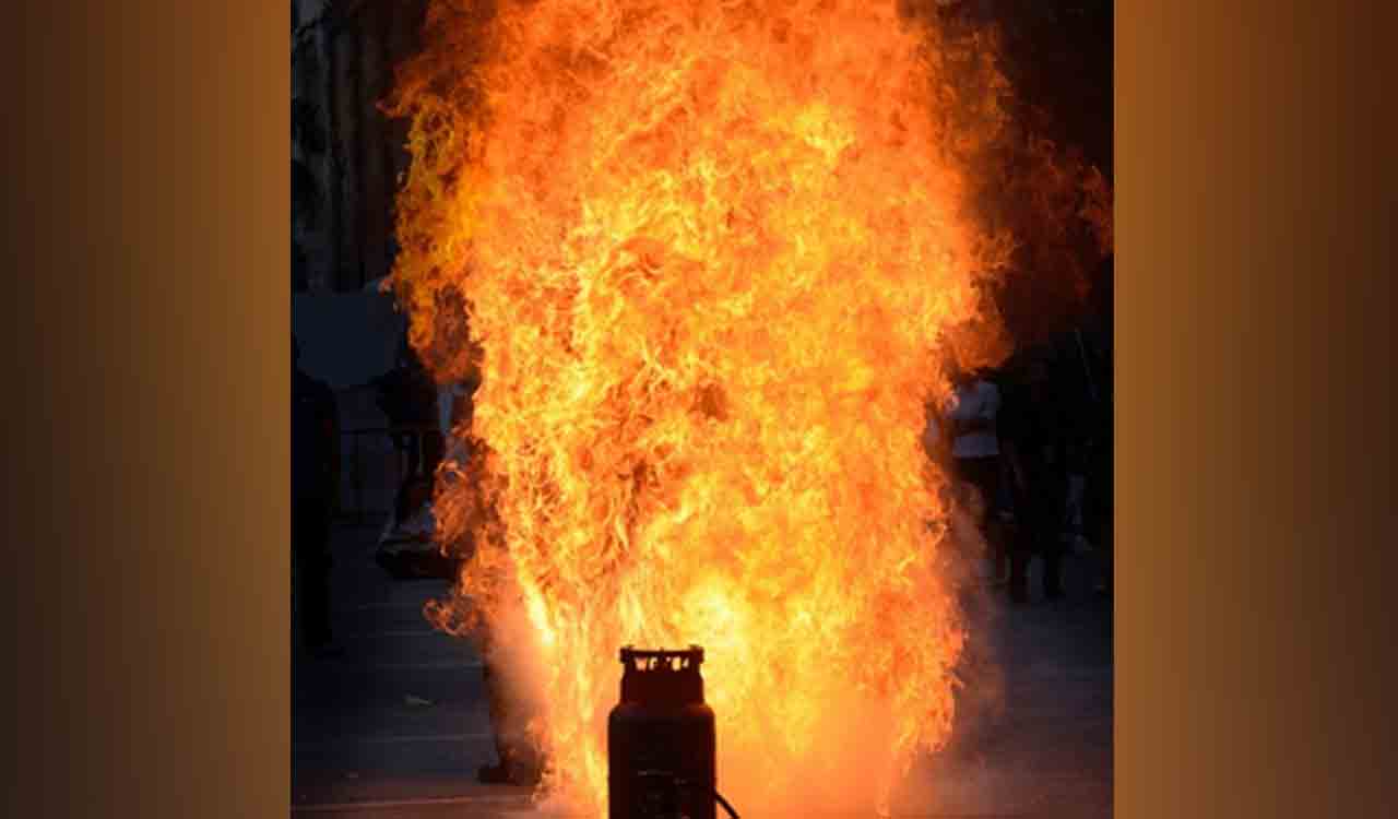 Four of a family injured in LPG cylinder explosion in Medchal