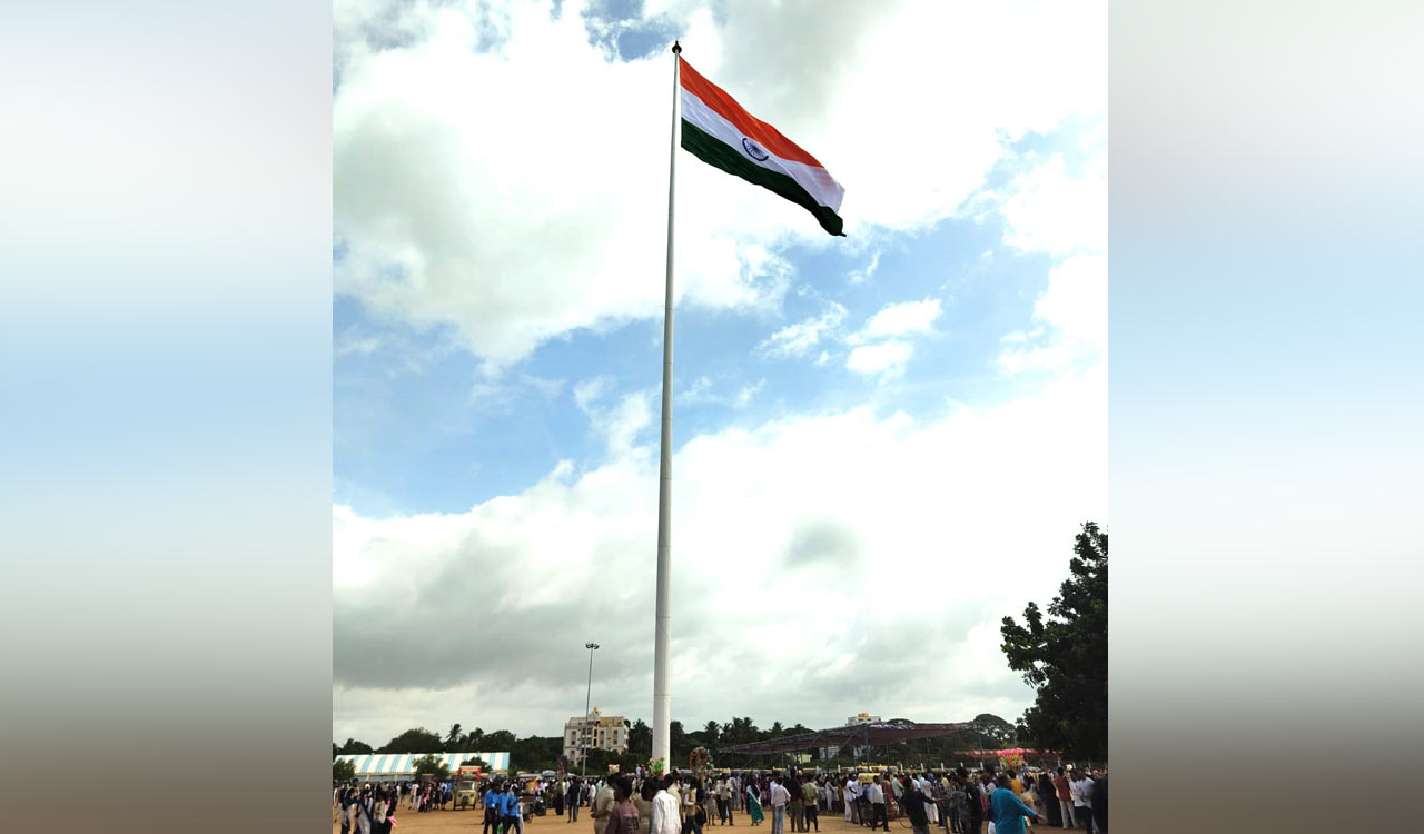 Hyderabad agency stitches country’s largest national flag