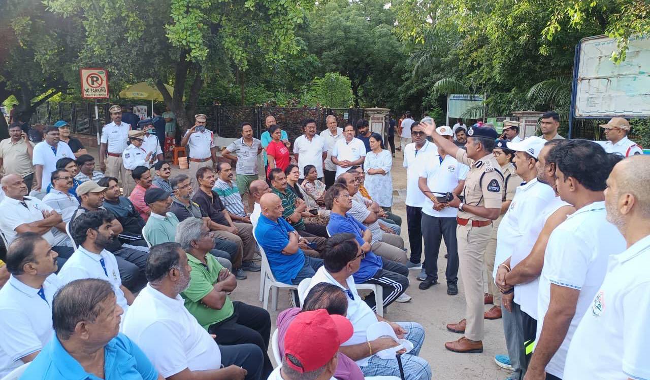 Hyderabad Traffic Police seek walkers’ views on KBR Park plan