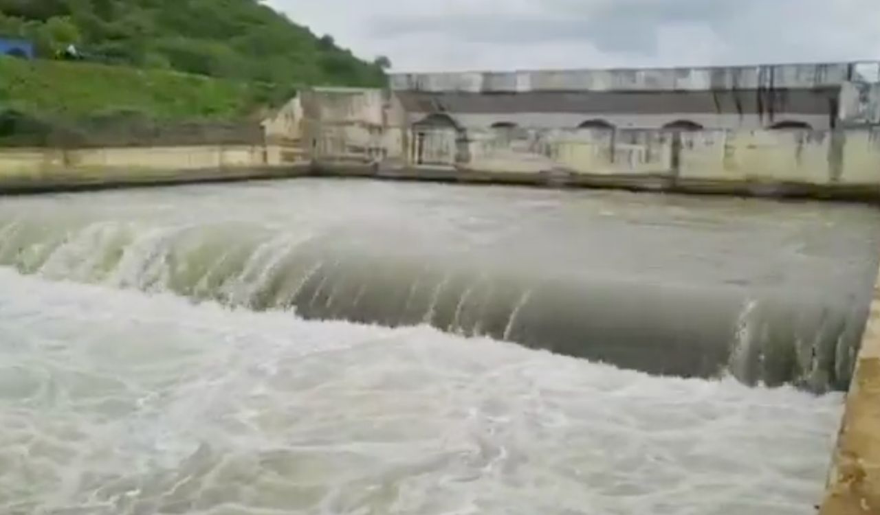 BRS warning prompts Telangana govt to operate Kalwakurthy Lift Irrigation Scheme pumps