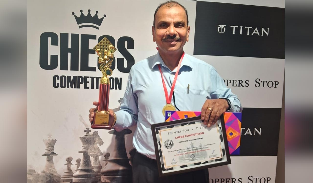 Kandi Ravi wins Shoppers Stop and Titan Chess Tournament in Hyderabad