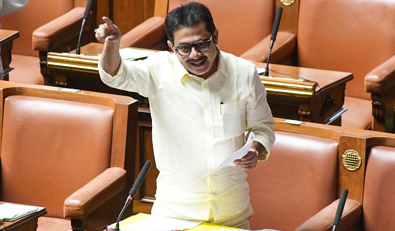 Minister Zameer seeks exemption from hoisting Tricolour on I-Day; BJP seeks dismissal from K’taka cabinet