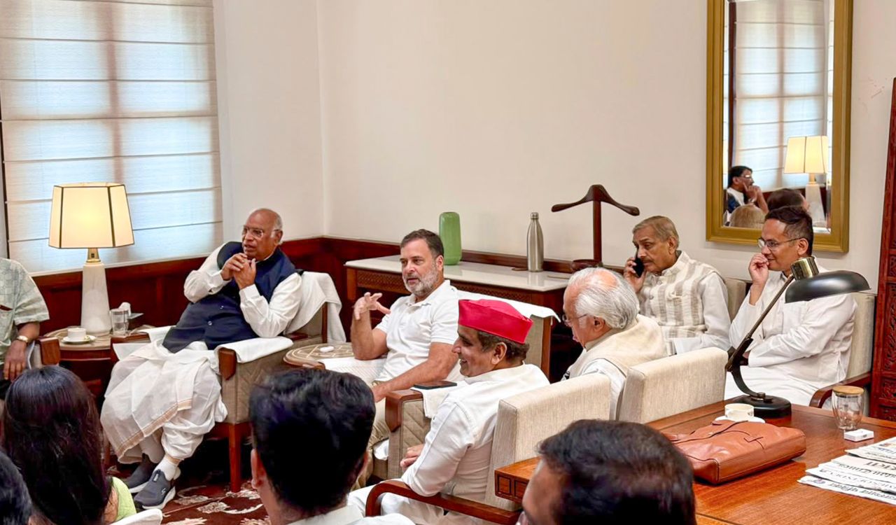 Kharge demands Amit Shah’s statement in Parliament on action against protesting students