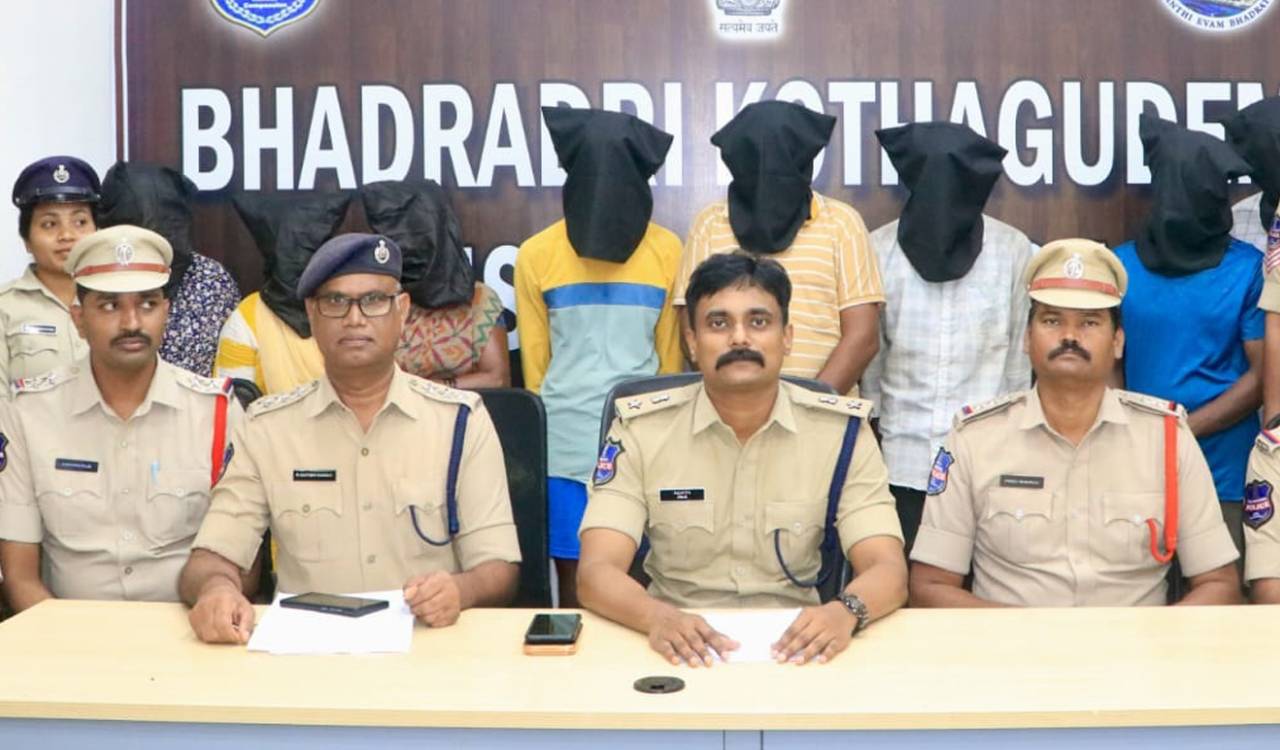 Kothagudem police crack chain‑snatching cases, eight held