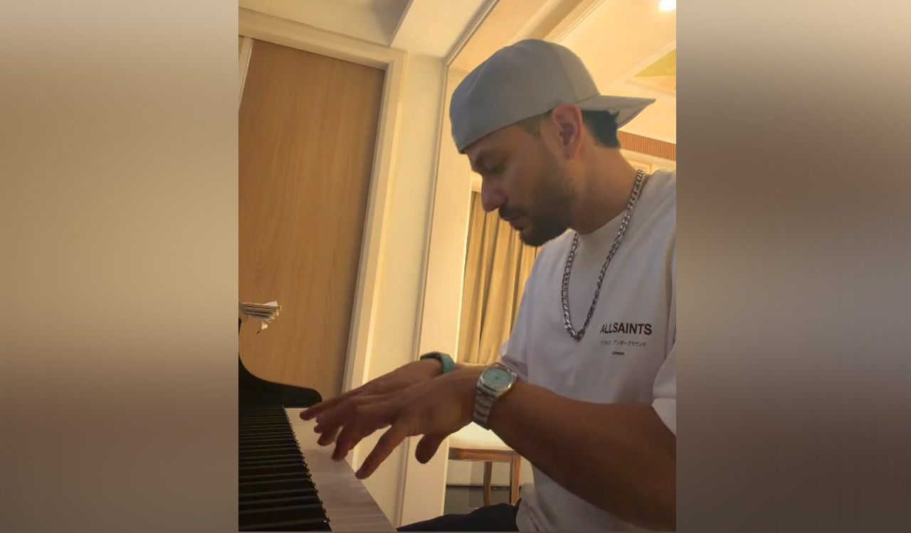Kunal Kemmu shares piano video, says Amit Trivedi’s studio tune inspired him