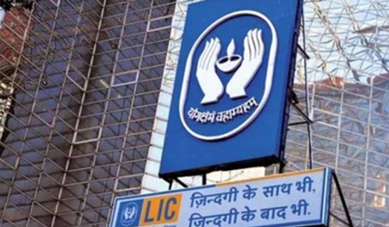 LIC shares tumble 8 pc as govt to sell 6.5 pc stake via Rs 31,000 crore OFS