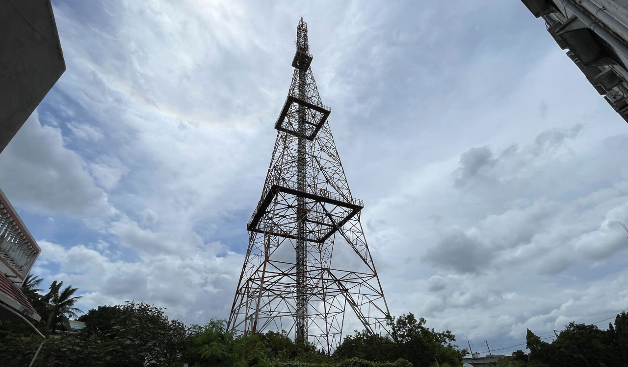 Malakpet TV Tower nears 50 years, continues to stand as Hyderabad’s broadcasting icon