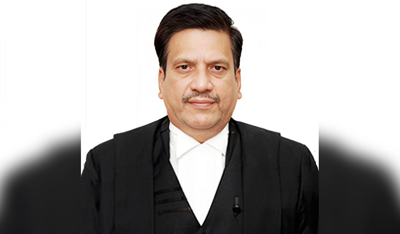 Former HC judge Mallikarjuna Rao takes oath as Andhra Pradesh Lokayukta