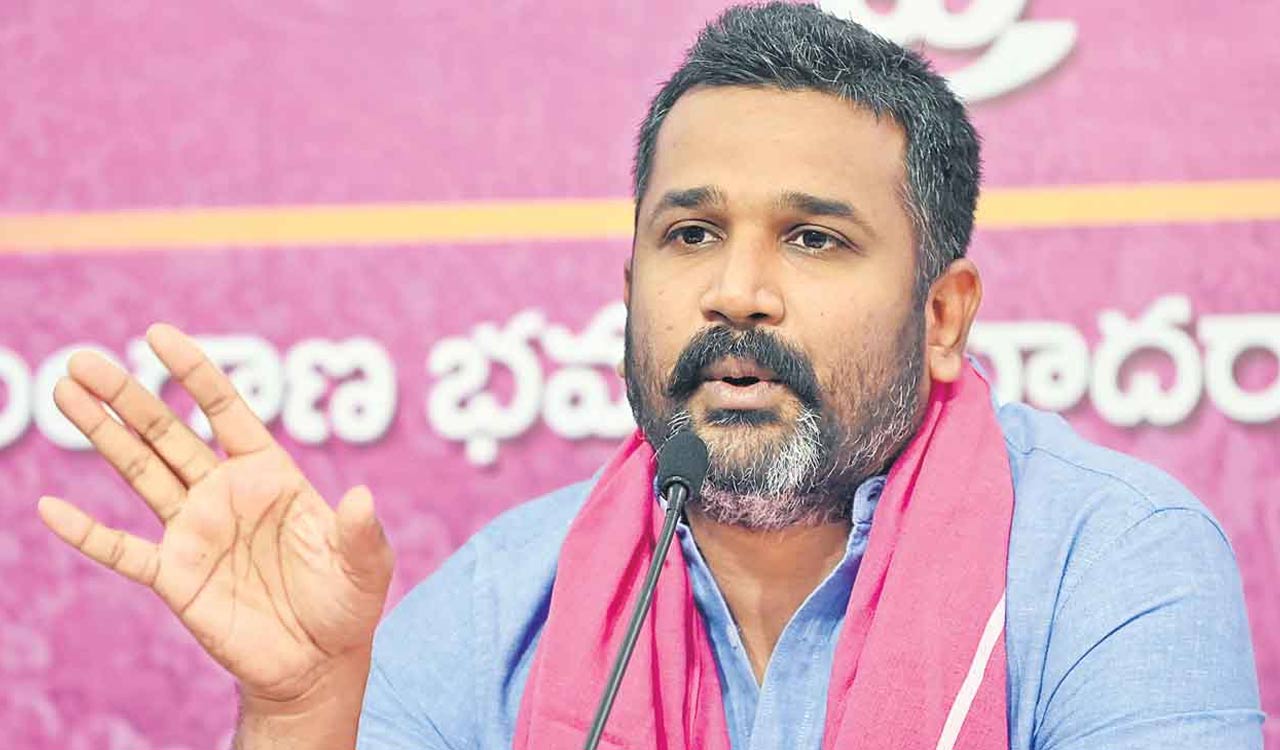 FIR against eight BRS leaders over protest to protect Rs 800-crore Cantonment land