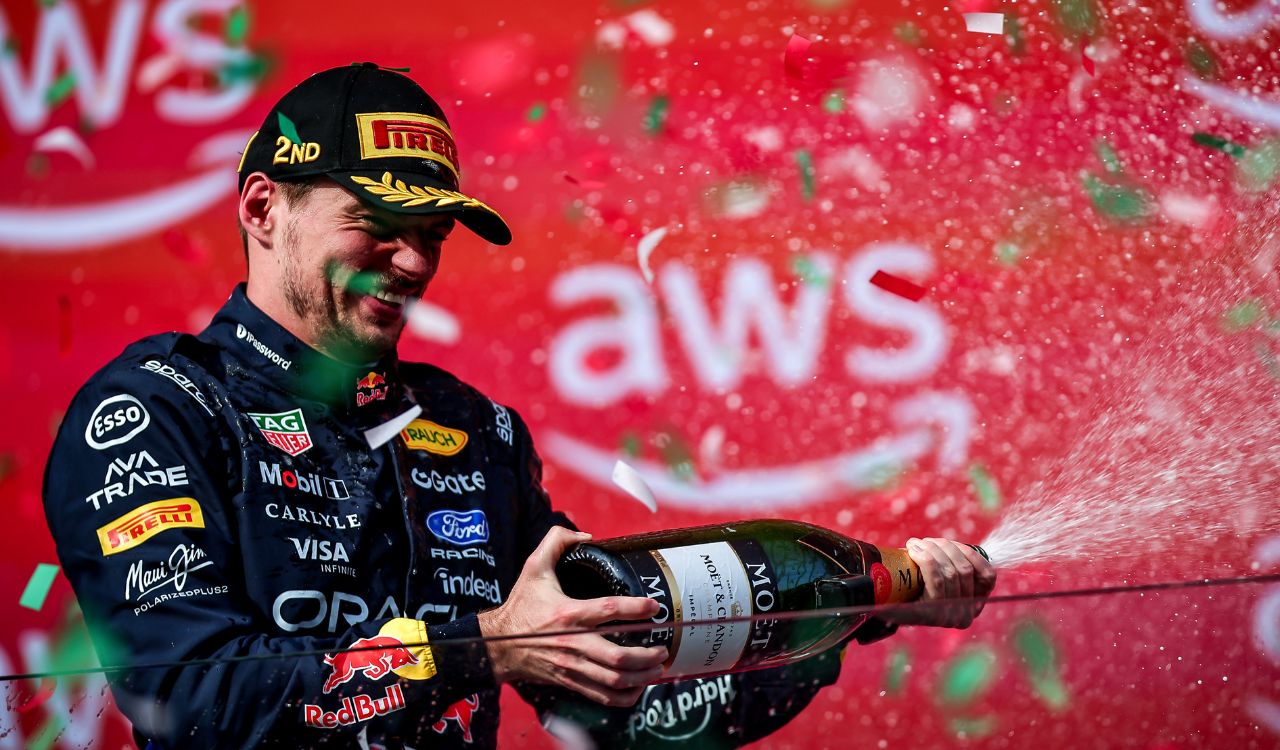 Verstappen ends speculation with Red Bull contract extension through 2030