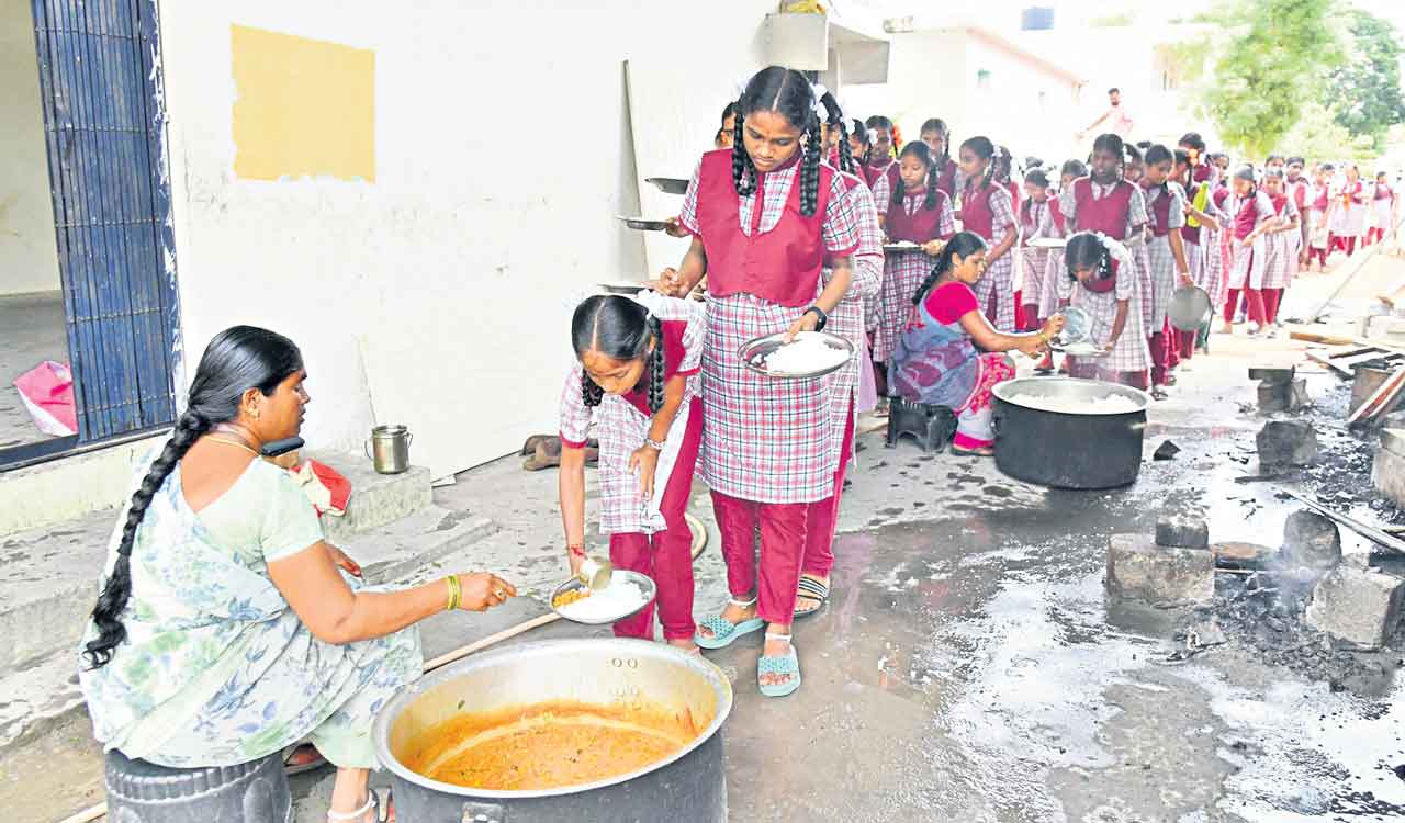 Centralized community kitchen, sponsored by SCCL, inaugurated in Mancherial