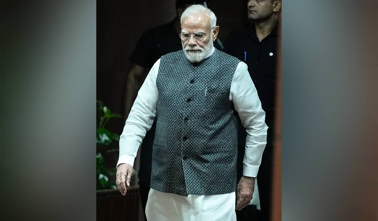 Kovind book launch: Modi urges youth to read autobiographies, says ‘shortcut will cut you short’