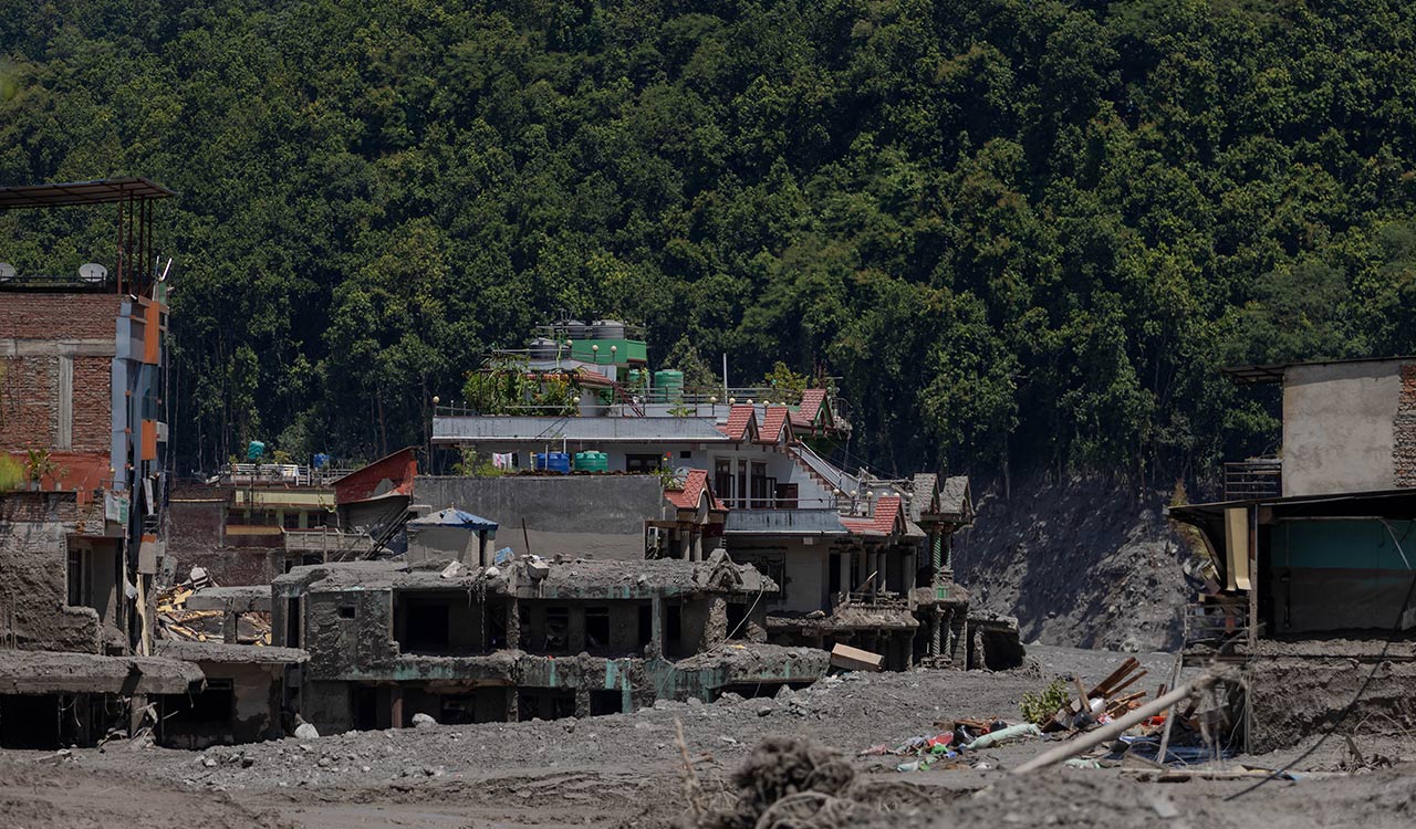 Nepal flash floods: 675 dead, 2,498 missing, says disaster authority