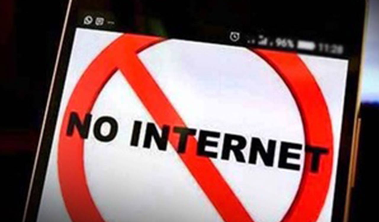People raise concern over communication blackout in Pakistan’s Balochistan