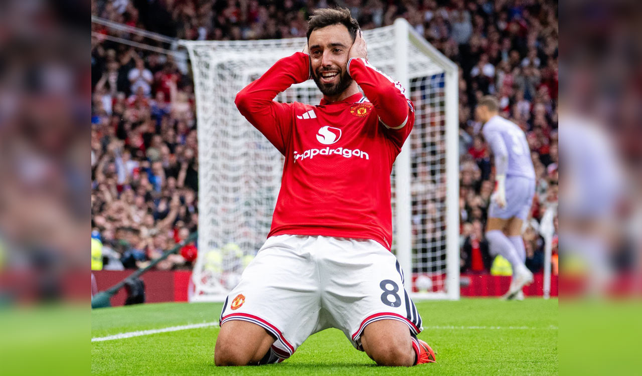 Bruno Fernandes hat-trick powers Manchester United to 5-2 win