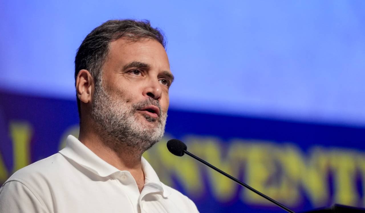 Rahul Gandhi calls BJP-RSS a ‘bunch of jokers’