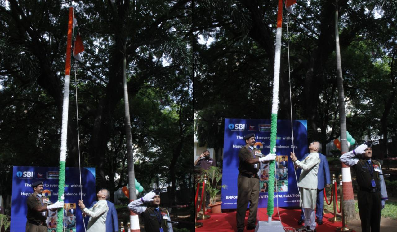 SBI Hyderabad marks 80th Independence Day, CGM hoists Tricolour at Koti office