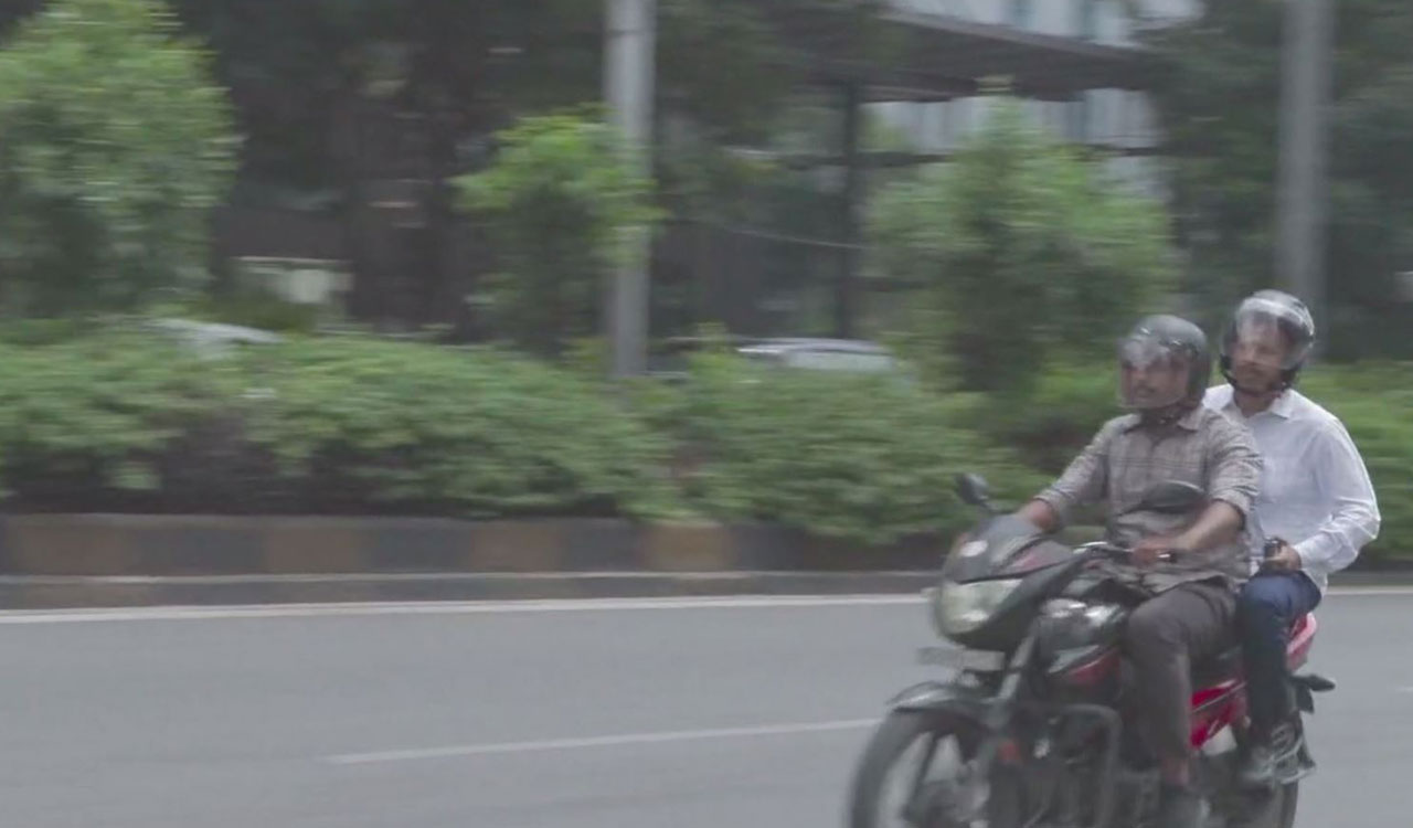 Watch: Sajjanar inspects one-way traffic system around KBR Park