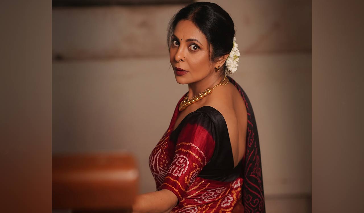 Shefali Shah says her wedding trousseau handloom still carries ‘scent of new love’