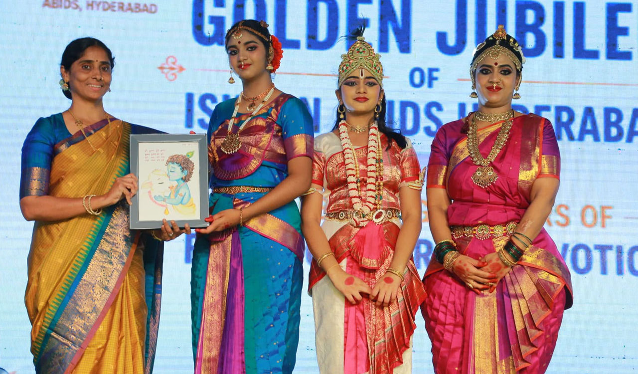 KrishnAnjali brings classical devotion to Hyderabad’s Nampally Exhibition Grounds