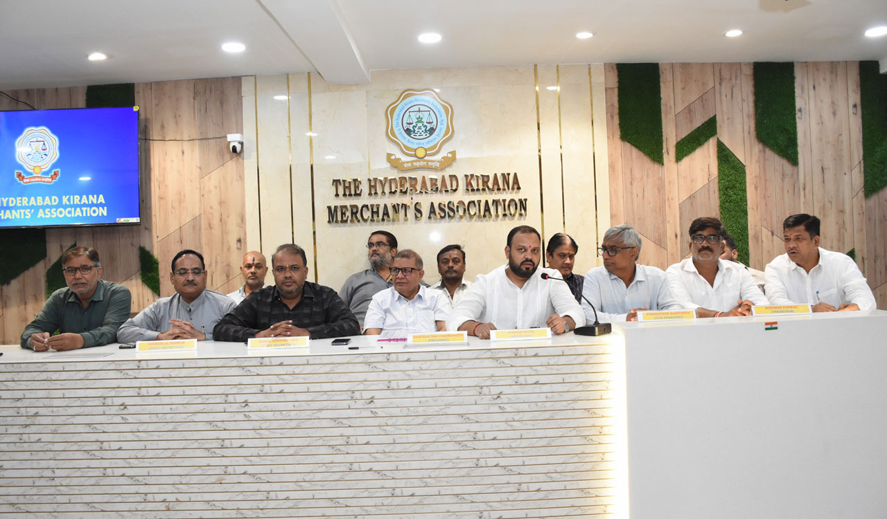 Hyderabad Kirana Merchants Association warns members against food adulteration